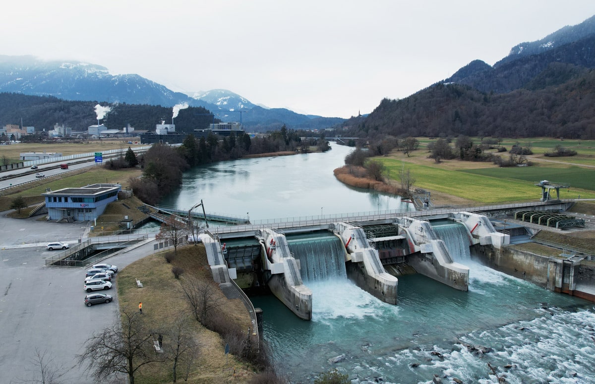 2 Axpo Wasserkraftwerk Reichenau Klein
